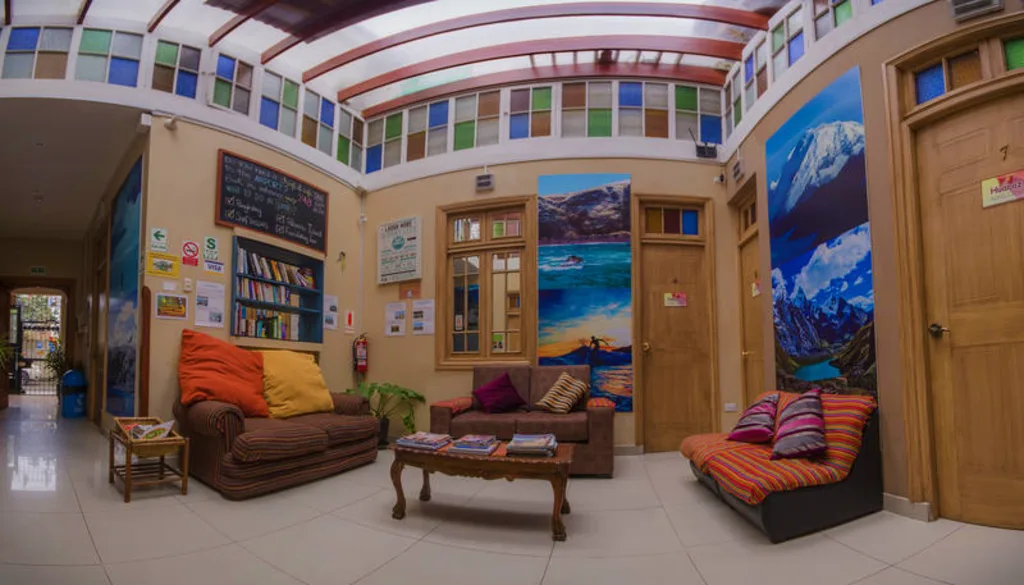 Waikiki Hostel