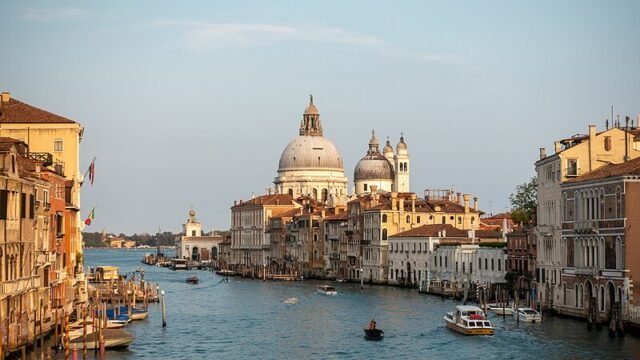 The 4 Best Hostels in Venice